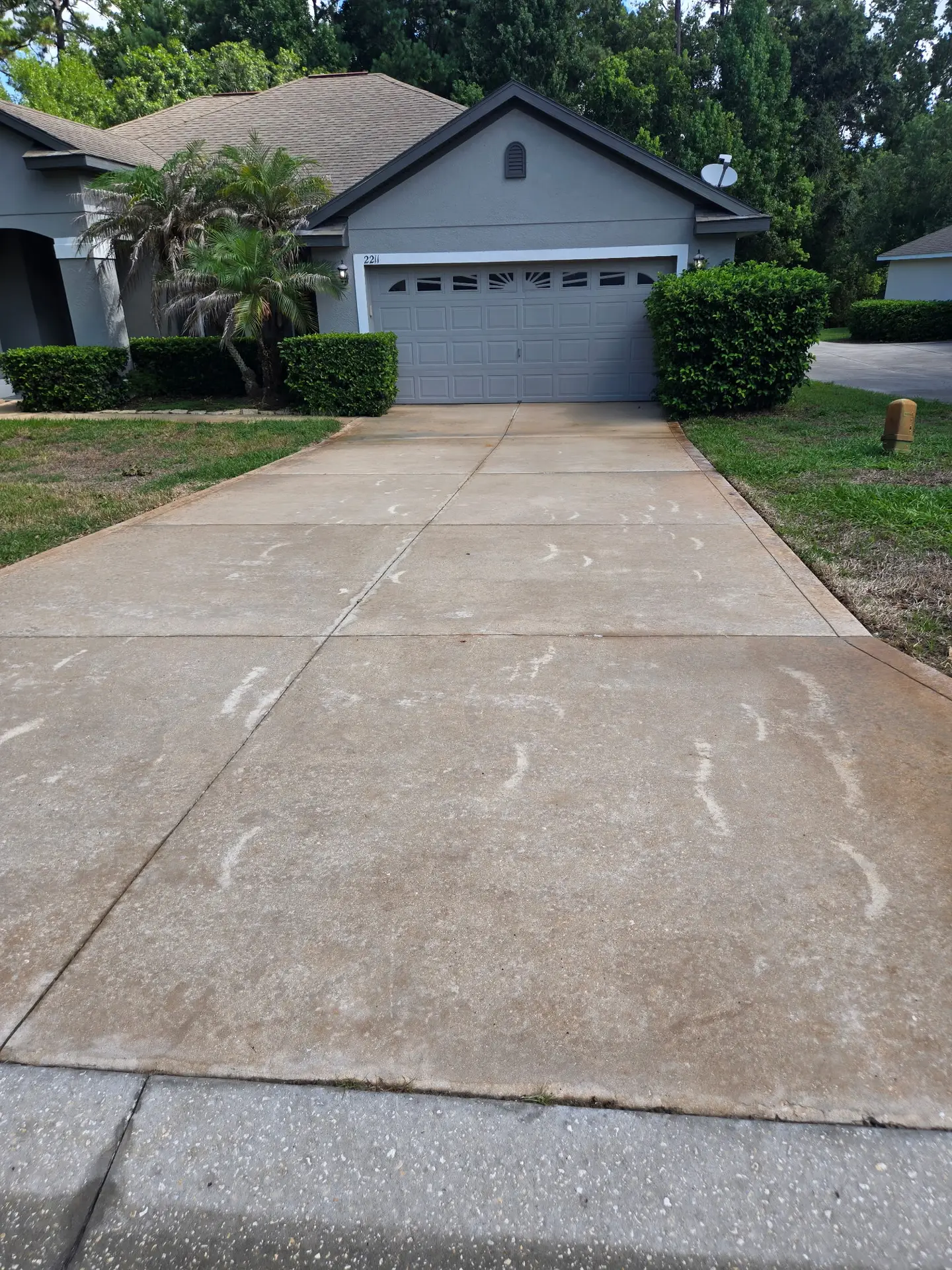 Driveway Wash — Sorrento after pressure washing in Sorrento FL